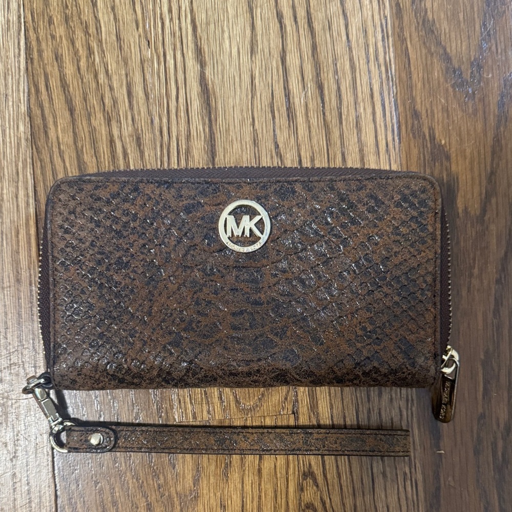 Michael Kors Dark Brown Snake Pattern Wristlet